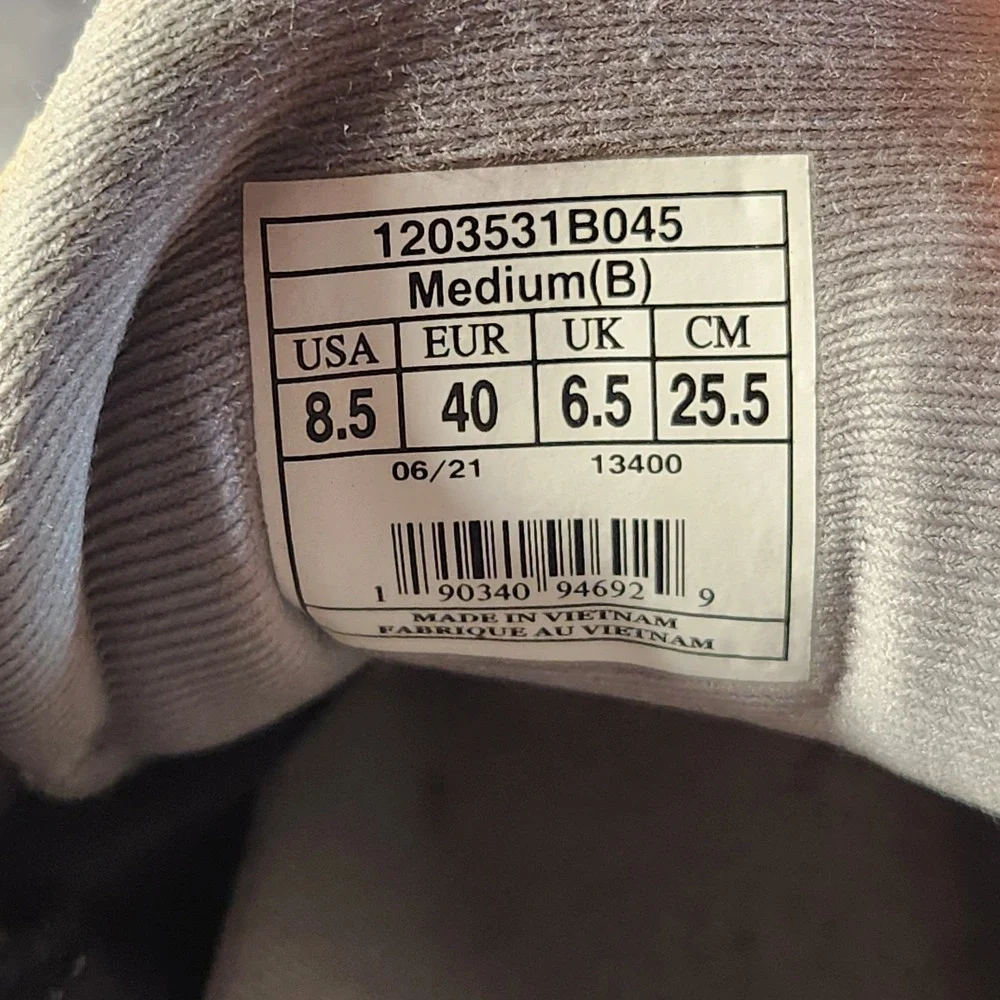 Brooks Shoes Womens 8.5 Gray Blue Adrenaline GTS 22 Running Sneaker Athleisure
